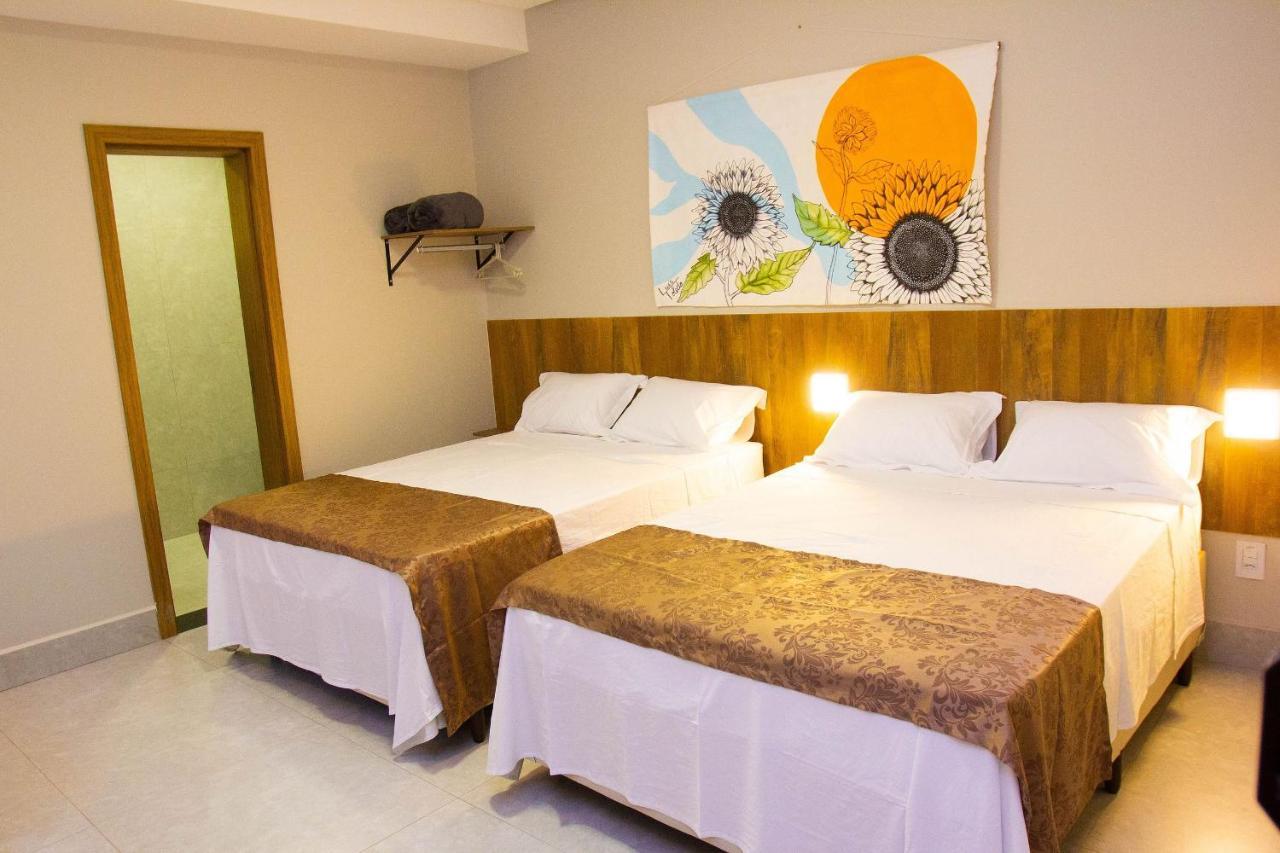 Fiori Suites Гояния Екстериор снимка