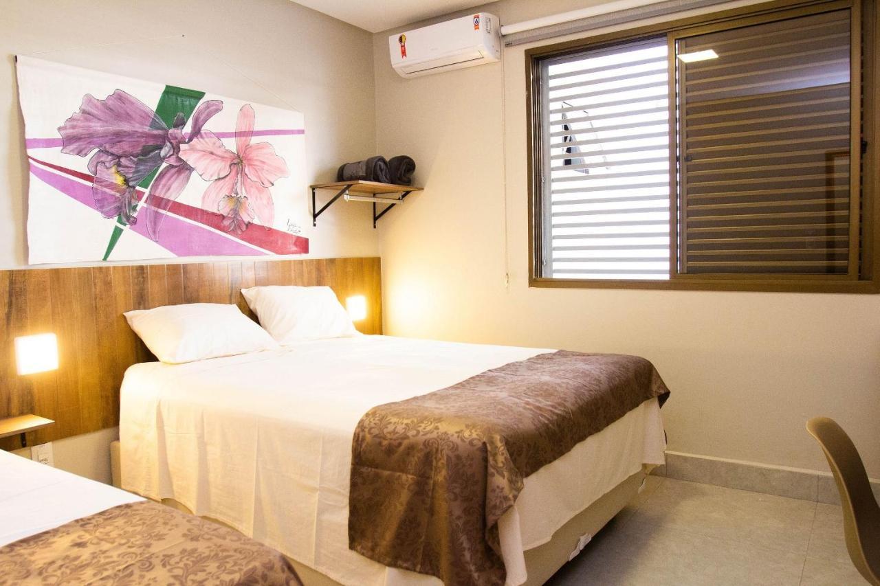 Fiori Suites Гояния Екстериор снимка