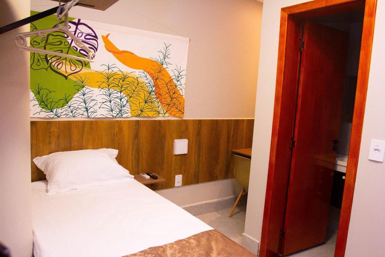 Fiori Suites Гояния Екстериор снимка
