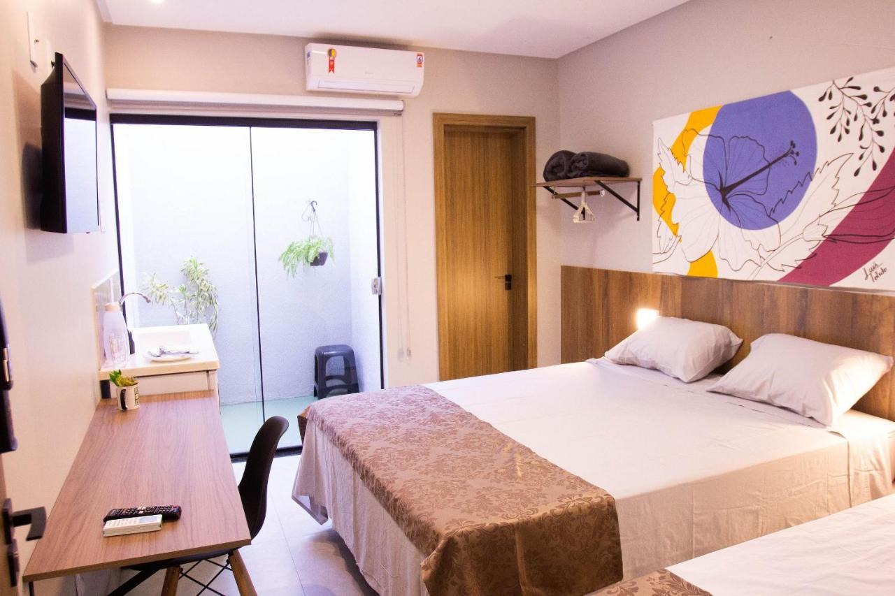 Fiori Suites Гояния Екстериор снимка