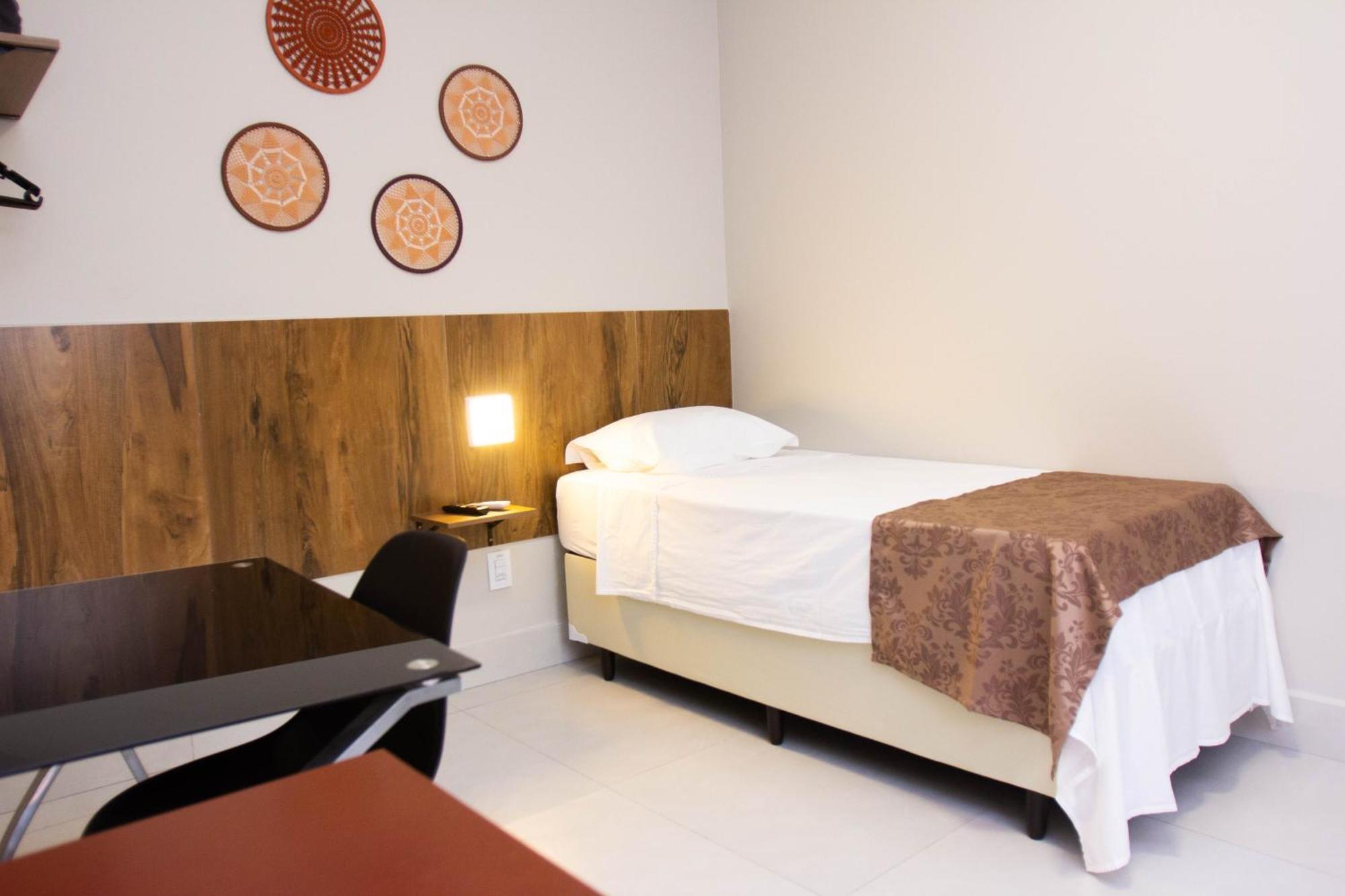 Fiori Suites Гояния Стая снимка