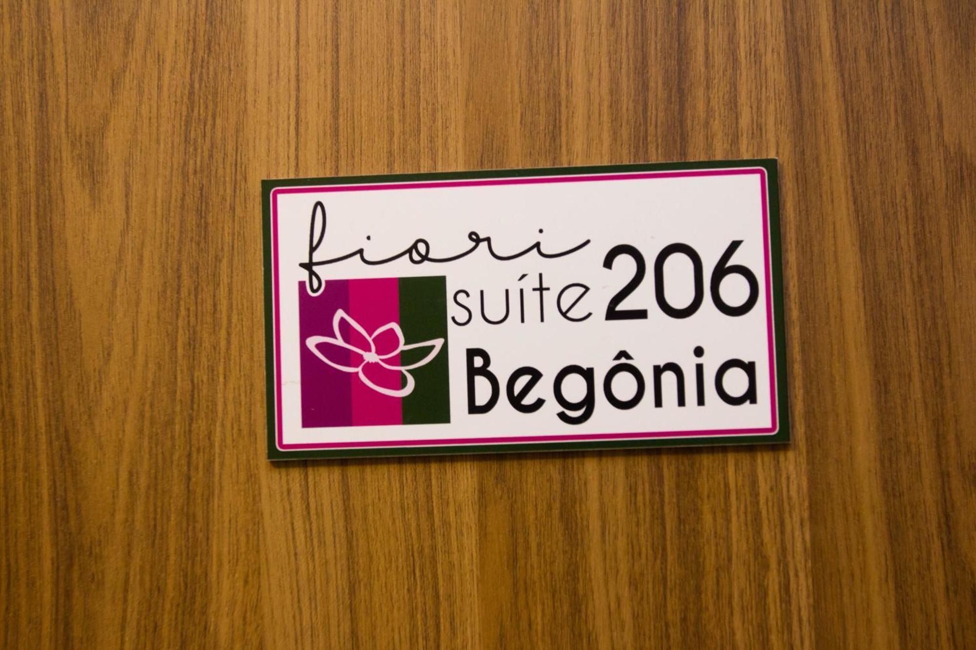 Fiori Suites Гояния Стая снимка